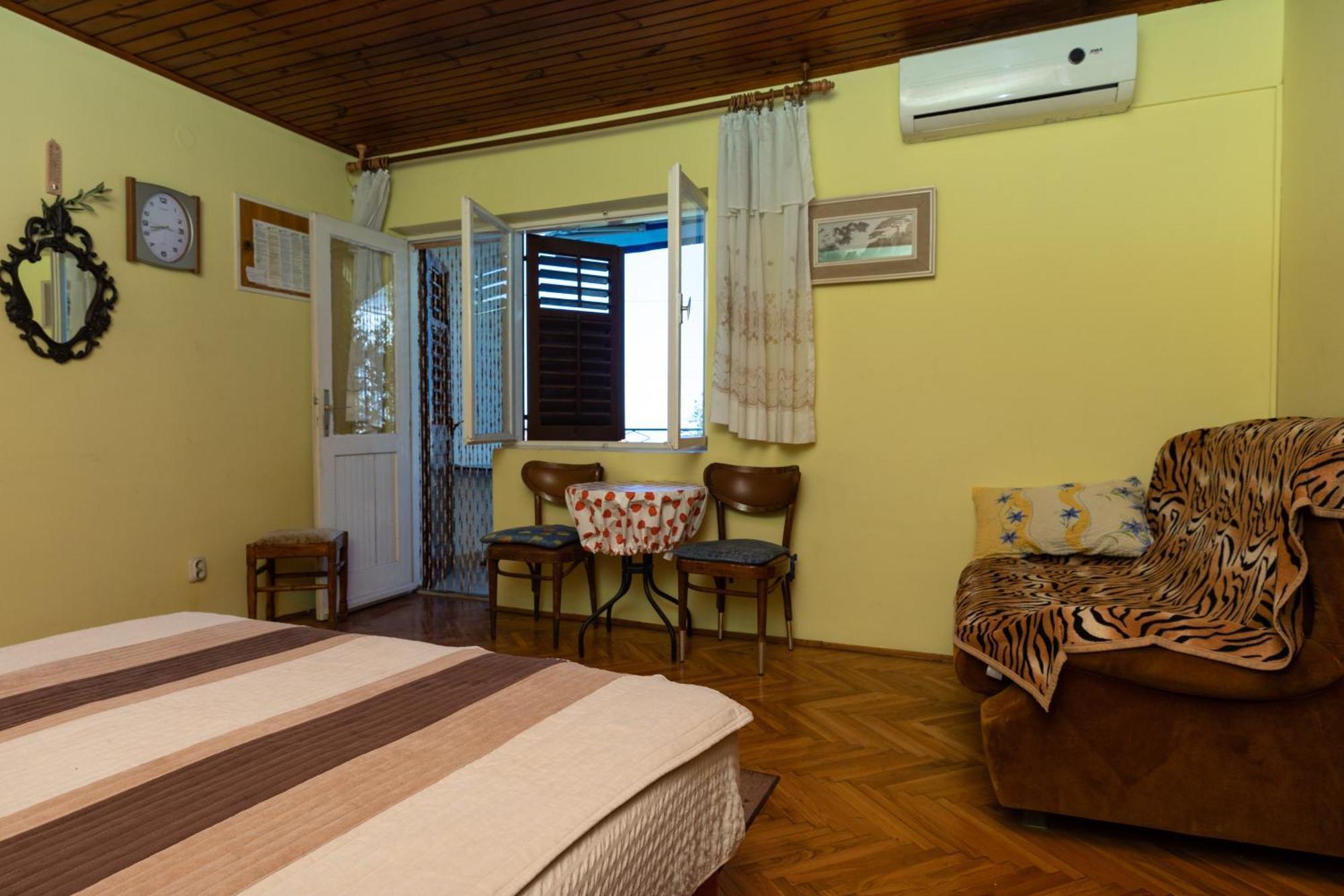 Apartments By The Sea Sumpetar, Omis - 9435 Room photo